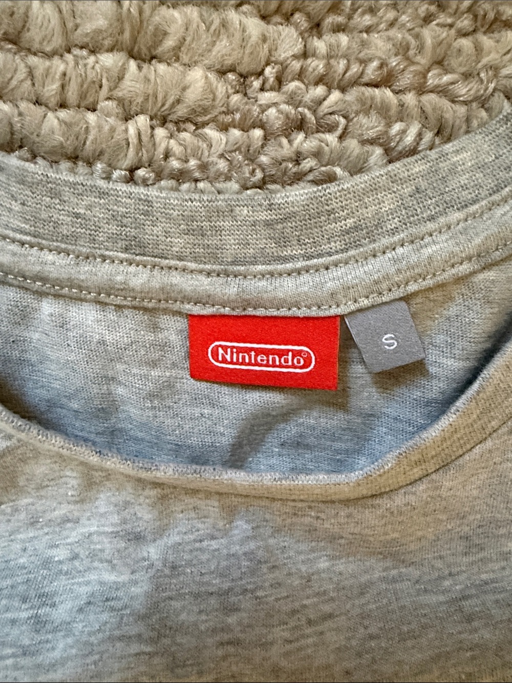 Nintendo Gray Graphic Tee with Black Zelda Triforce Design - Picture 2 of 5